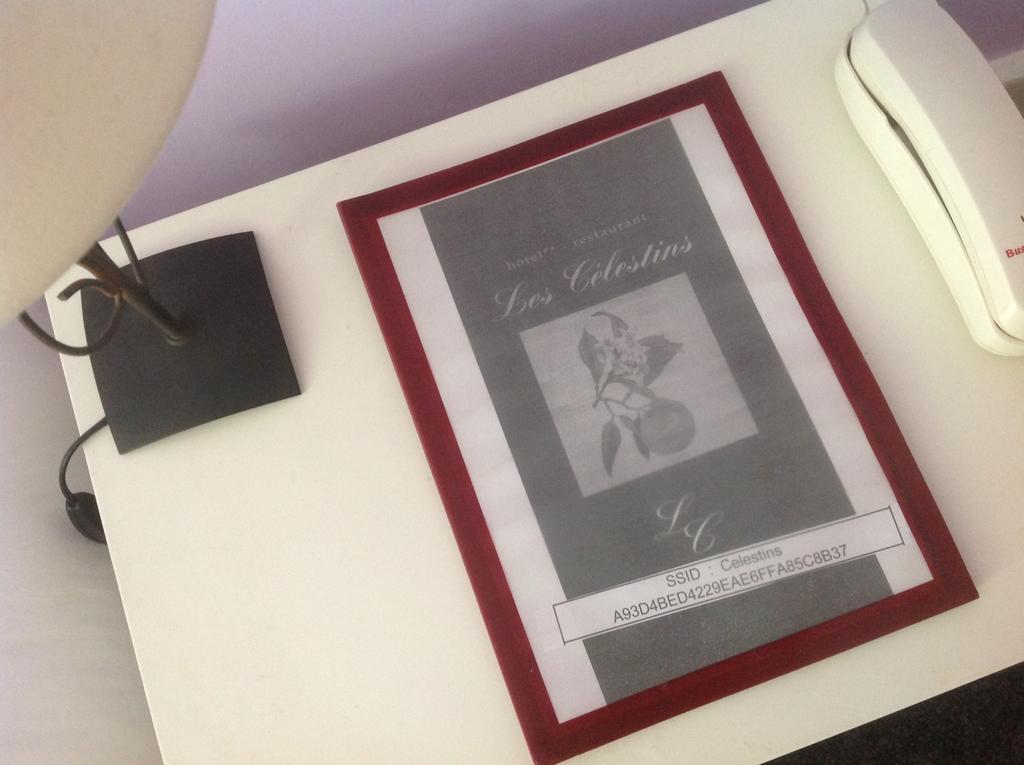 Les Celestins Hotel วาล-เลส์-แบ็งส์ ภายนอก รูปภาพ